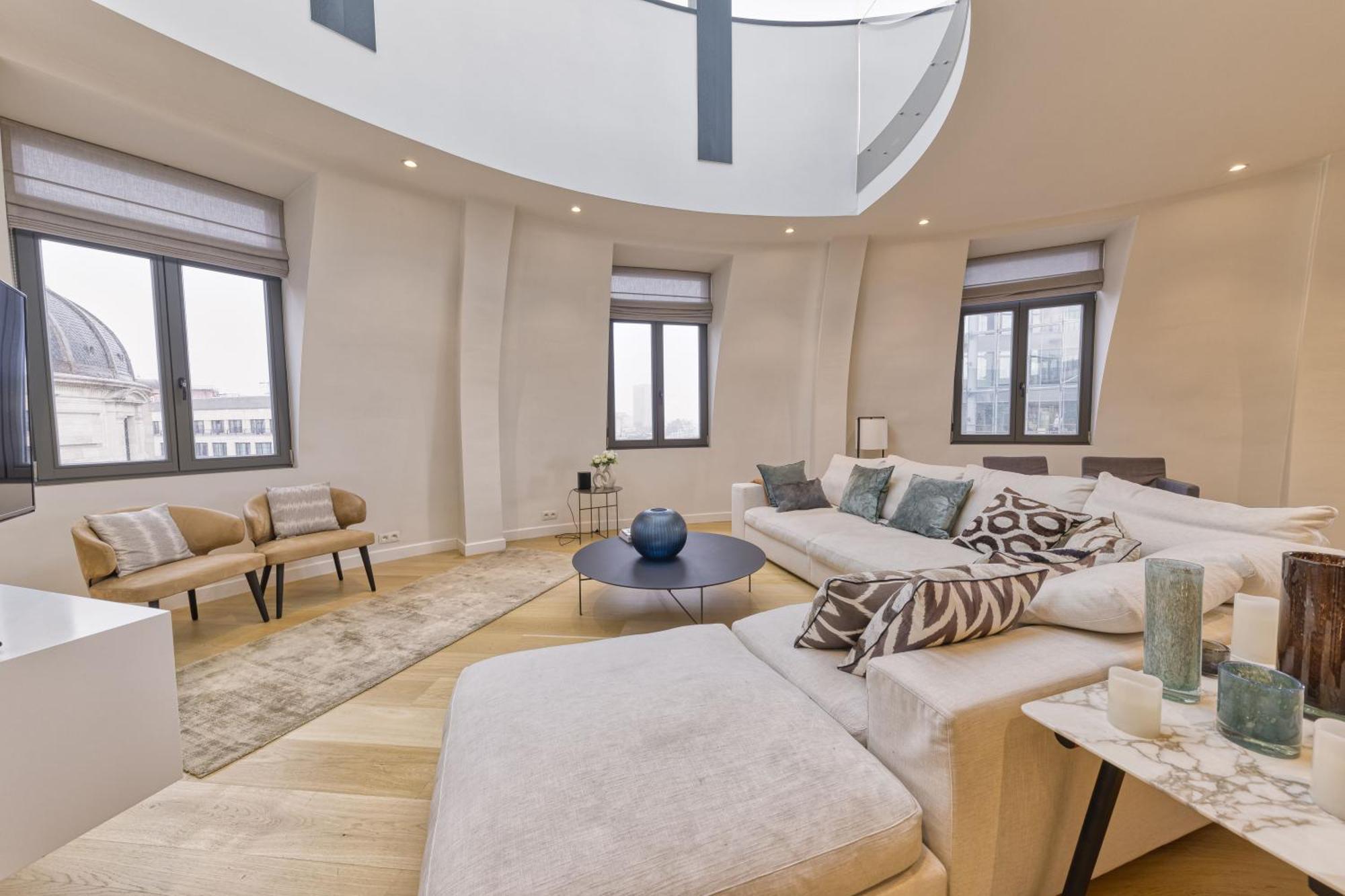 Triplex Penthouse In The City Center 布鲁塞尔 外观 照片